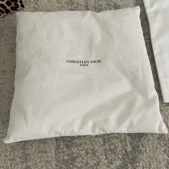 Authentic Christian Dior Bag, Magnetic Box, Dustbag and Pillow - Picture 7 of 7